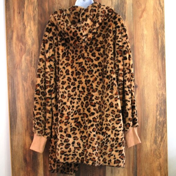 Women's Oversized Fluffy Soft Animal Print Hoodie Jacket Throw XL - Picture 2 of 3